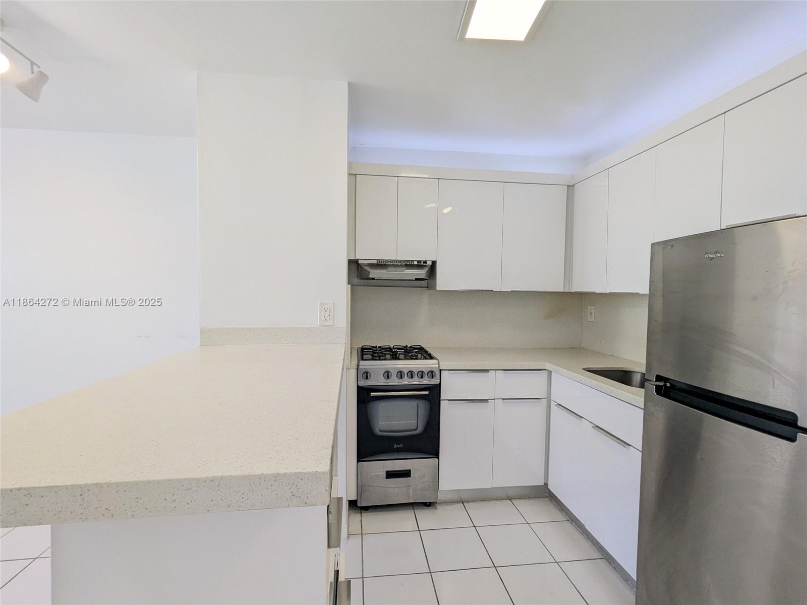 710 Washington Ave 324