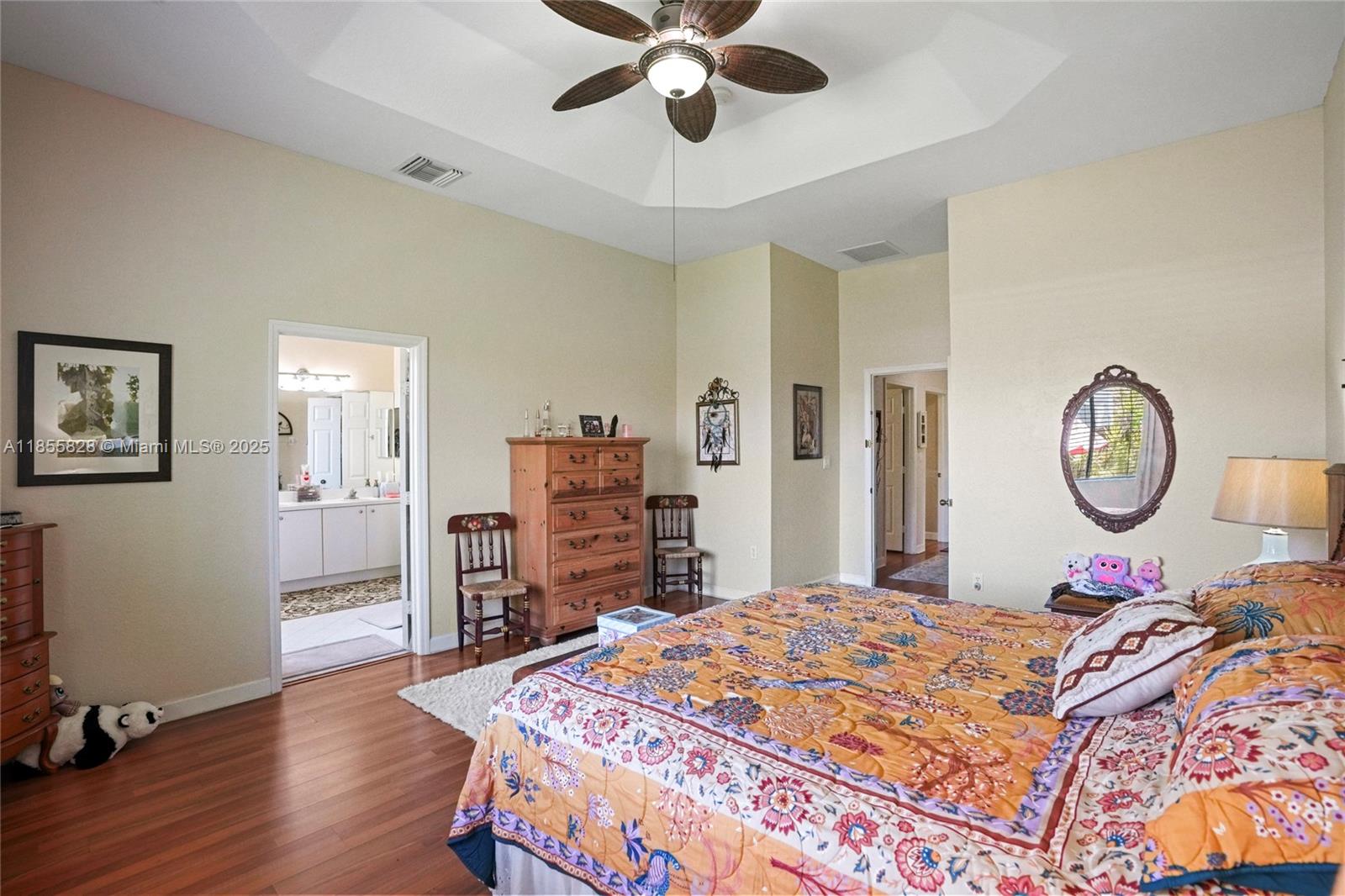 LAKES BY THE BAY AMBER - Residential