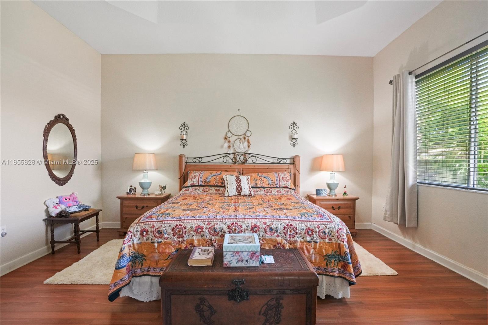 LAKES BY THE BAY AMBER - Residential