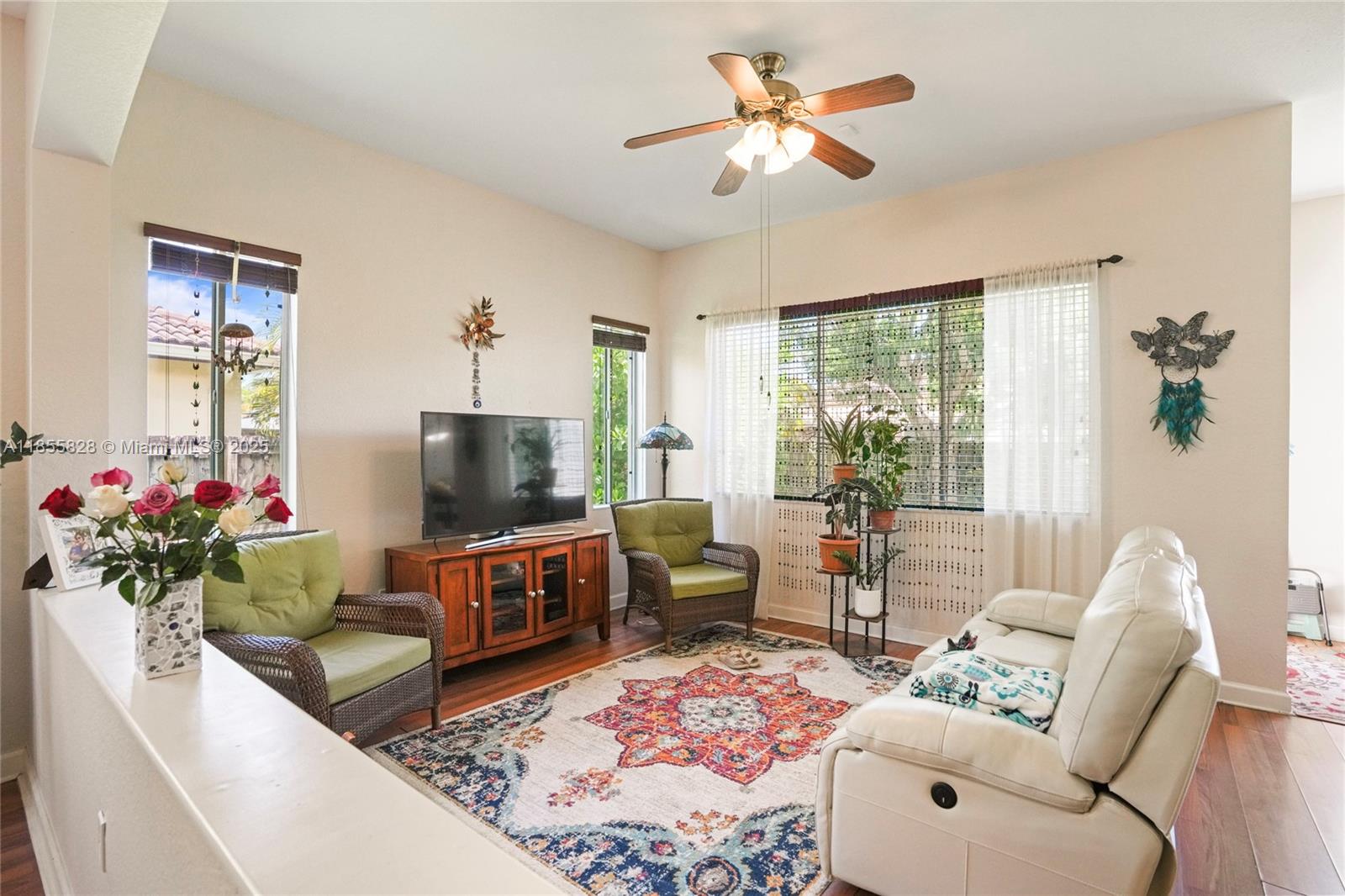 LAKES BY THE BAY AMBER - Residential