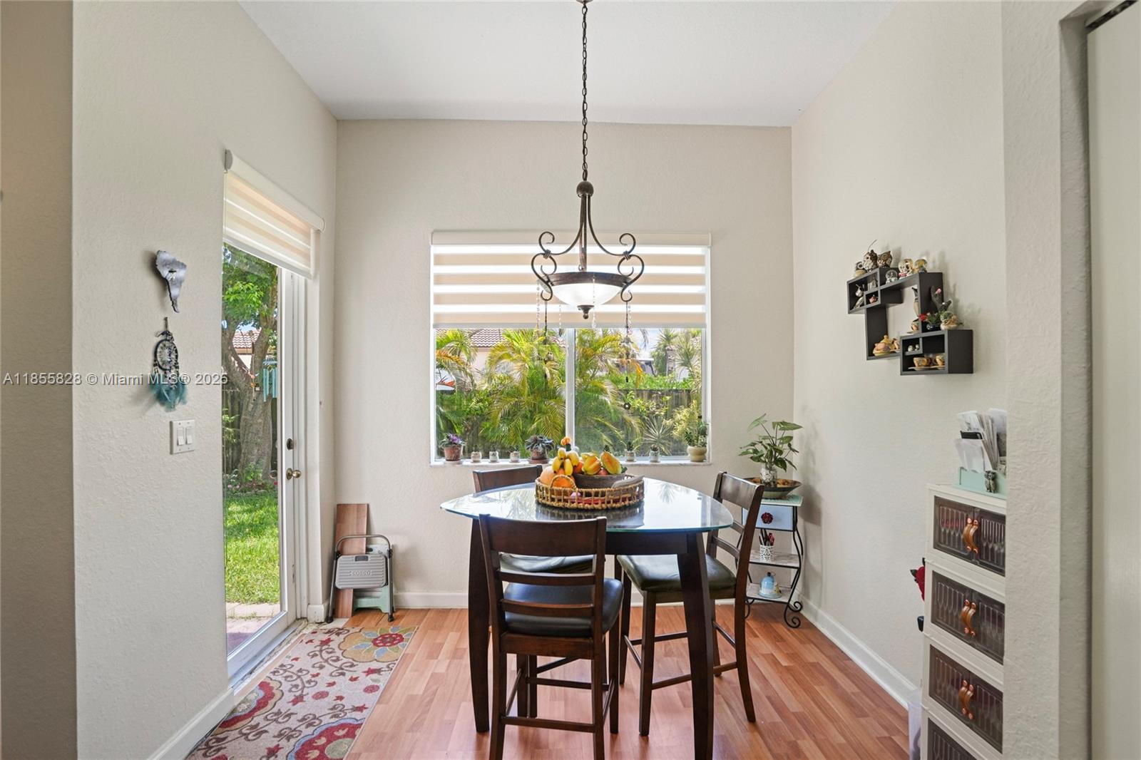 LAKES BY THE BAY AMBER - Residential