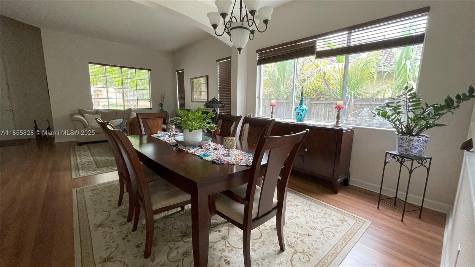 LAKES BY THE BAY AMBER - Residential