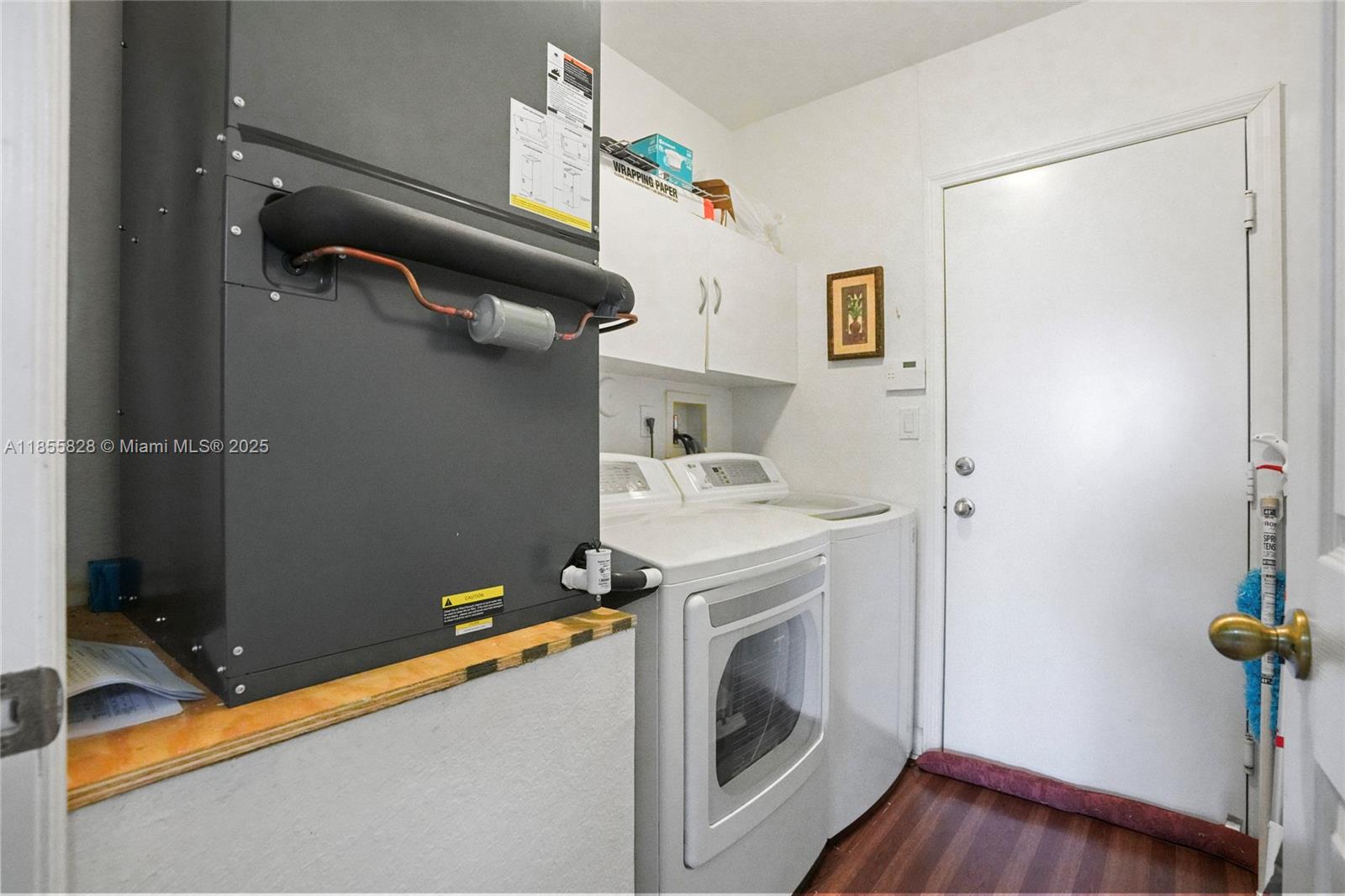 LAKES BY THE BAY AMBER - Residential