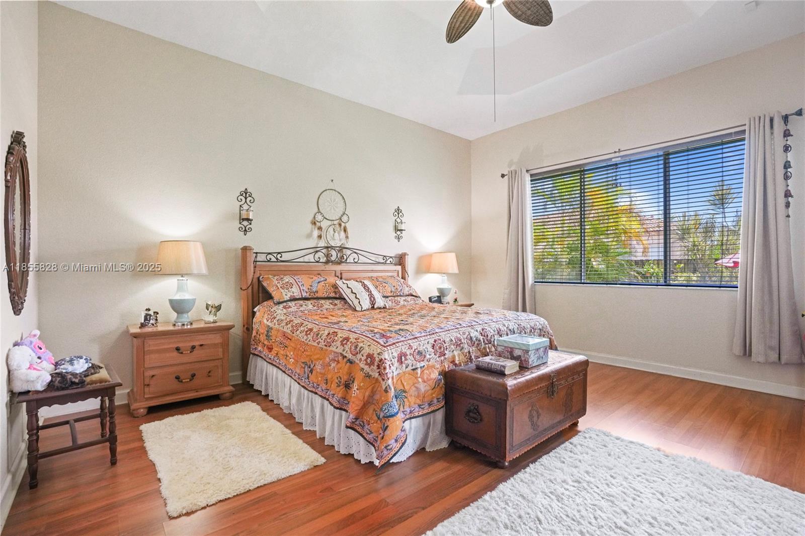 LAKES BY THE BAY AMBER - Residential