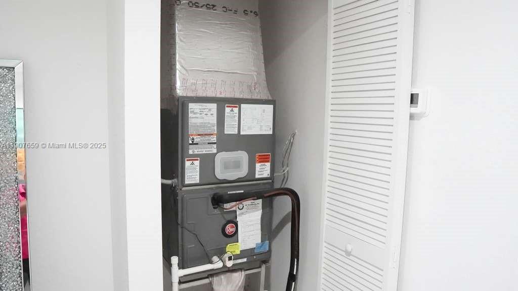 FOREST PARK VILLAS - Residential