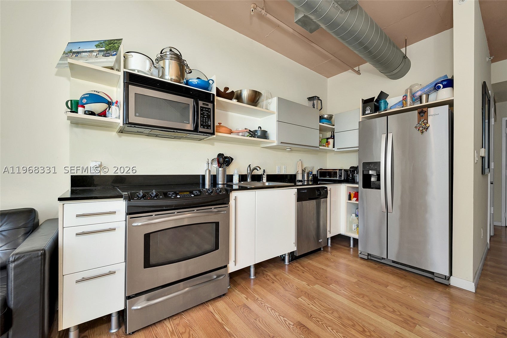 690 SW 1st Ct 1504
