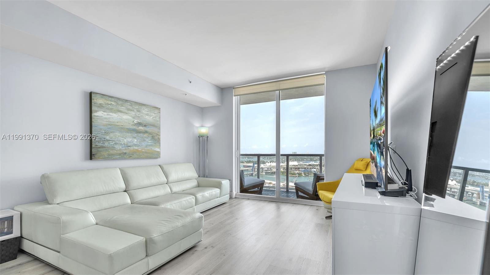 VIZCAYNE SOUTH CONDO - Residential