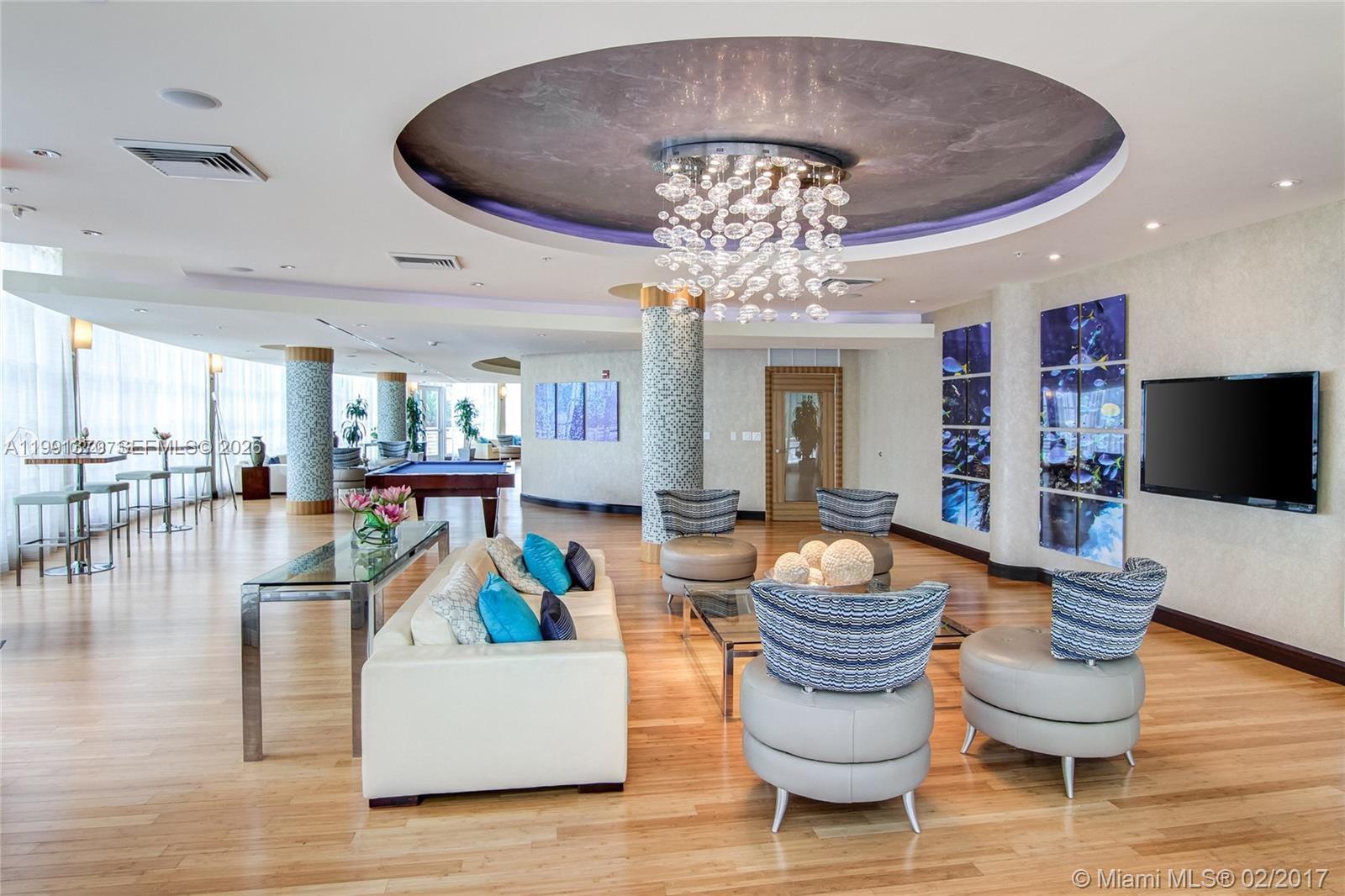 VIZCAYNE SOUTH CONDO - Residential