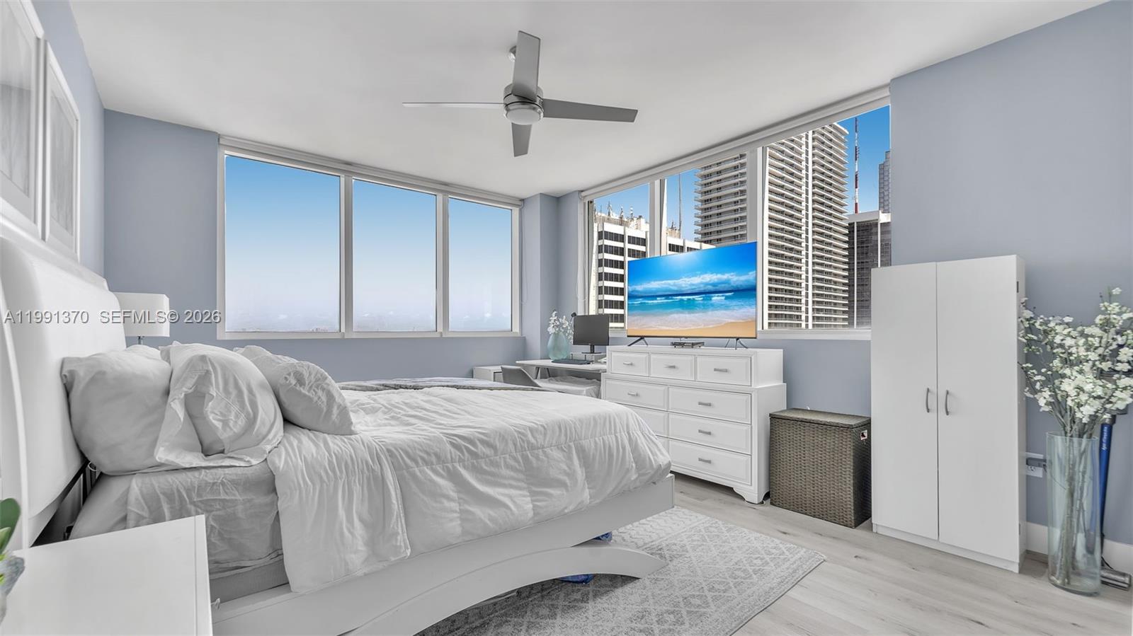 VIZCAYNE SOUTH CONDO - Residential