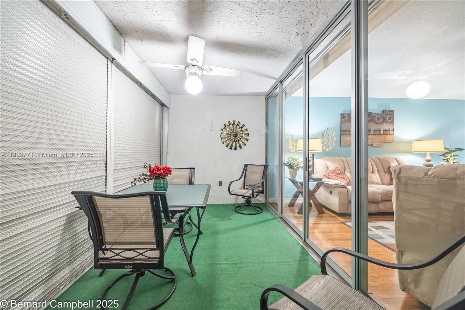 18TH HOLE AT INVERRARY CO - Residential