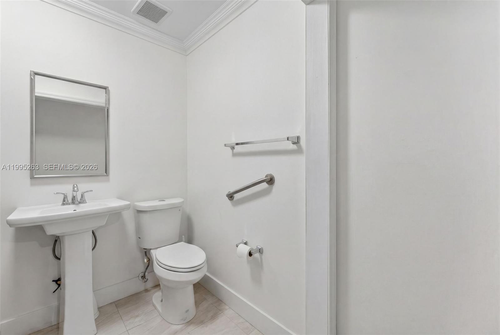 KENDALE ROYAL AMEND - Residential