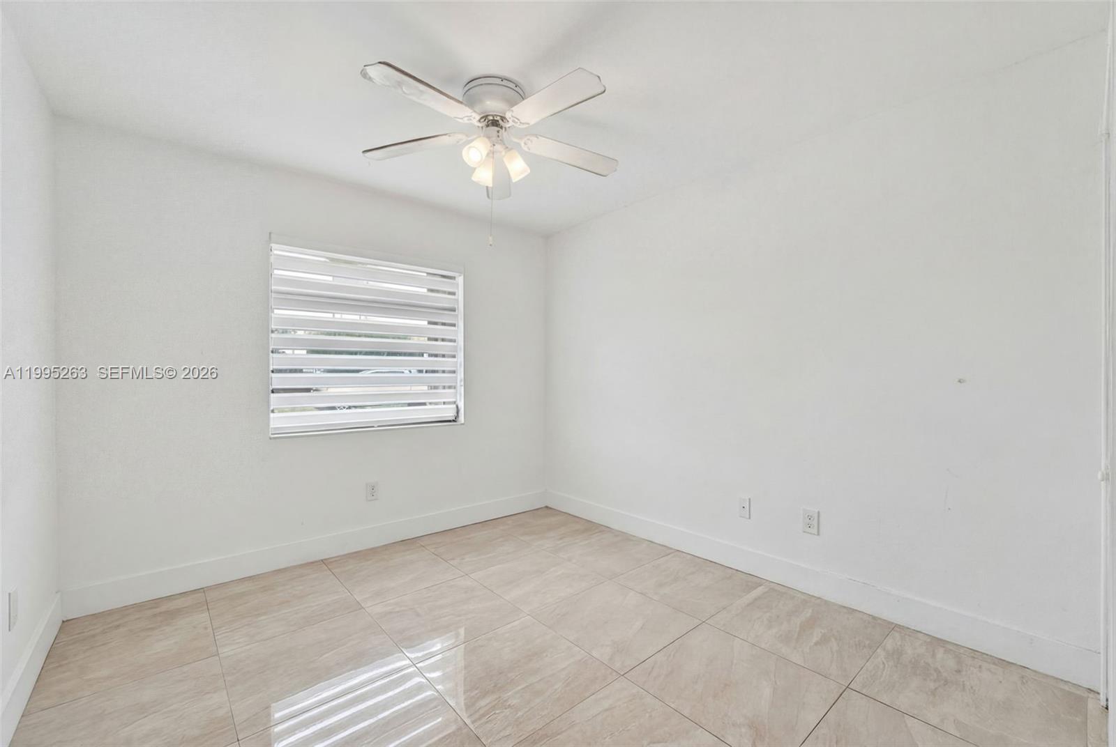 KENDALE ROYAL AMEND - Residential