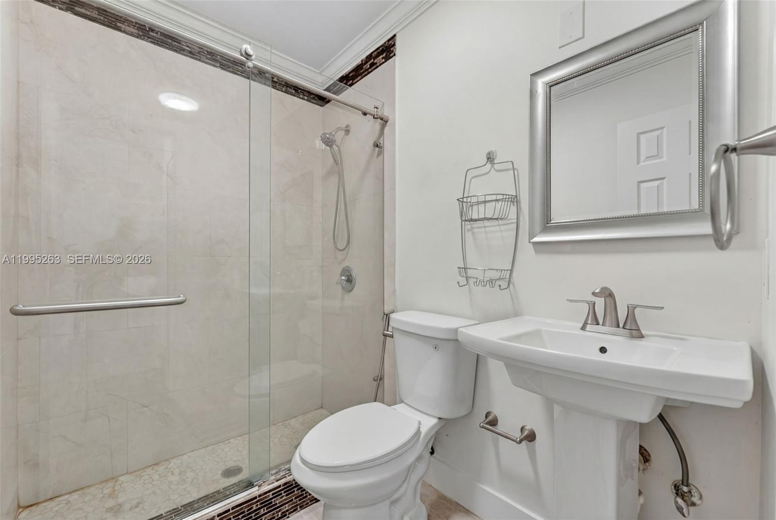 KENDALE ROYAL AMEND - Residential