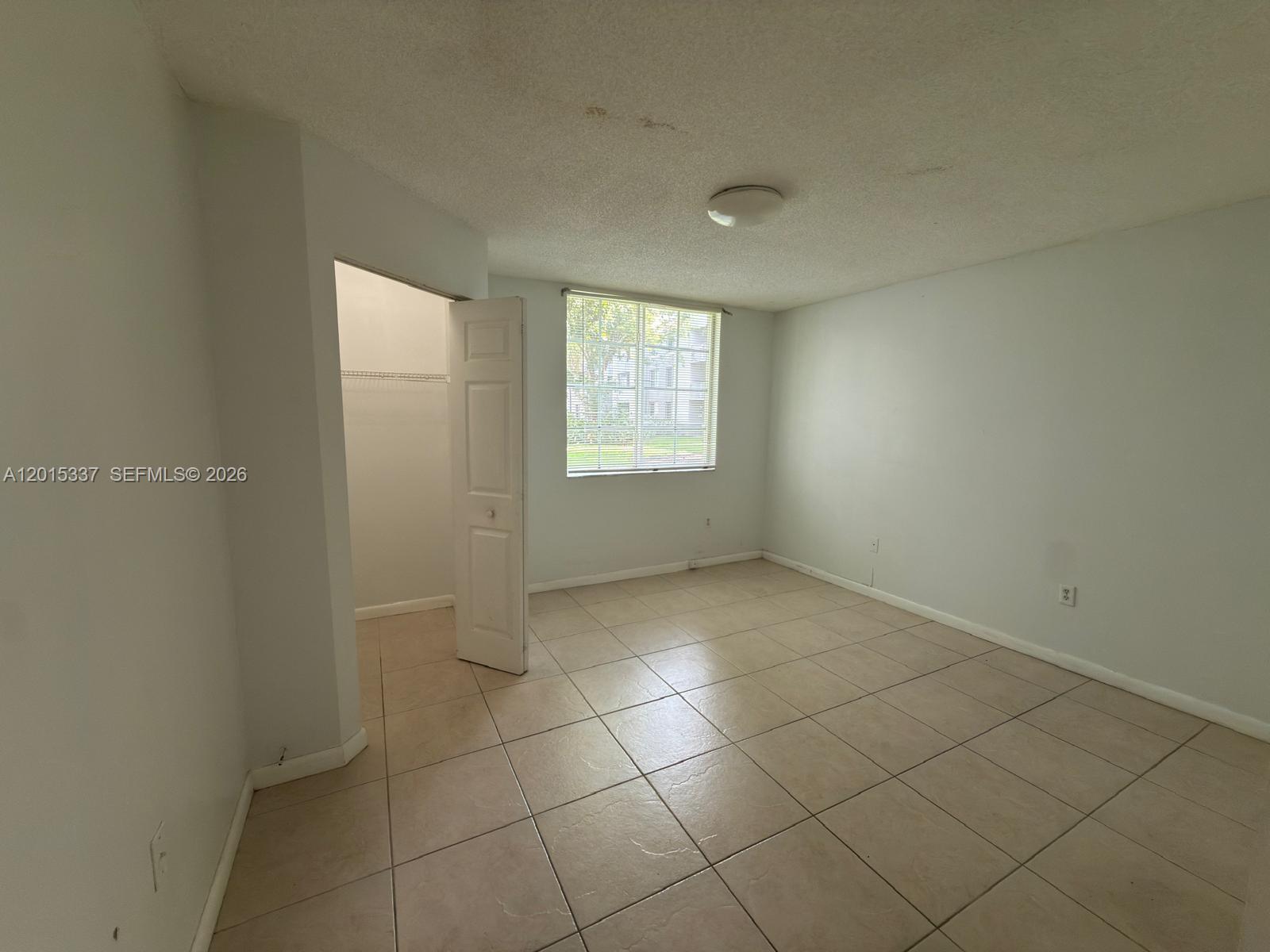 DEVONAIRE CONDO AT PEMBRO - Residential Lease