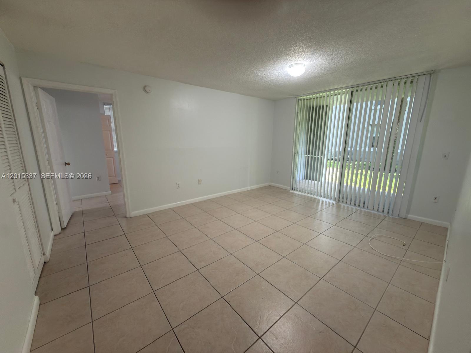 DEVONAIRE CONDO AT PEMBRO - Residential Lease