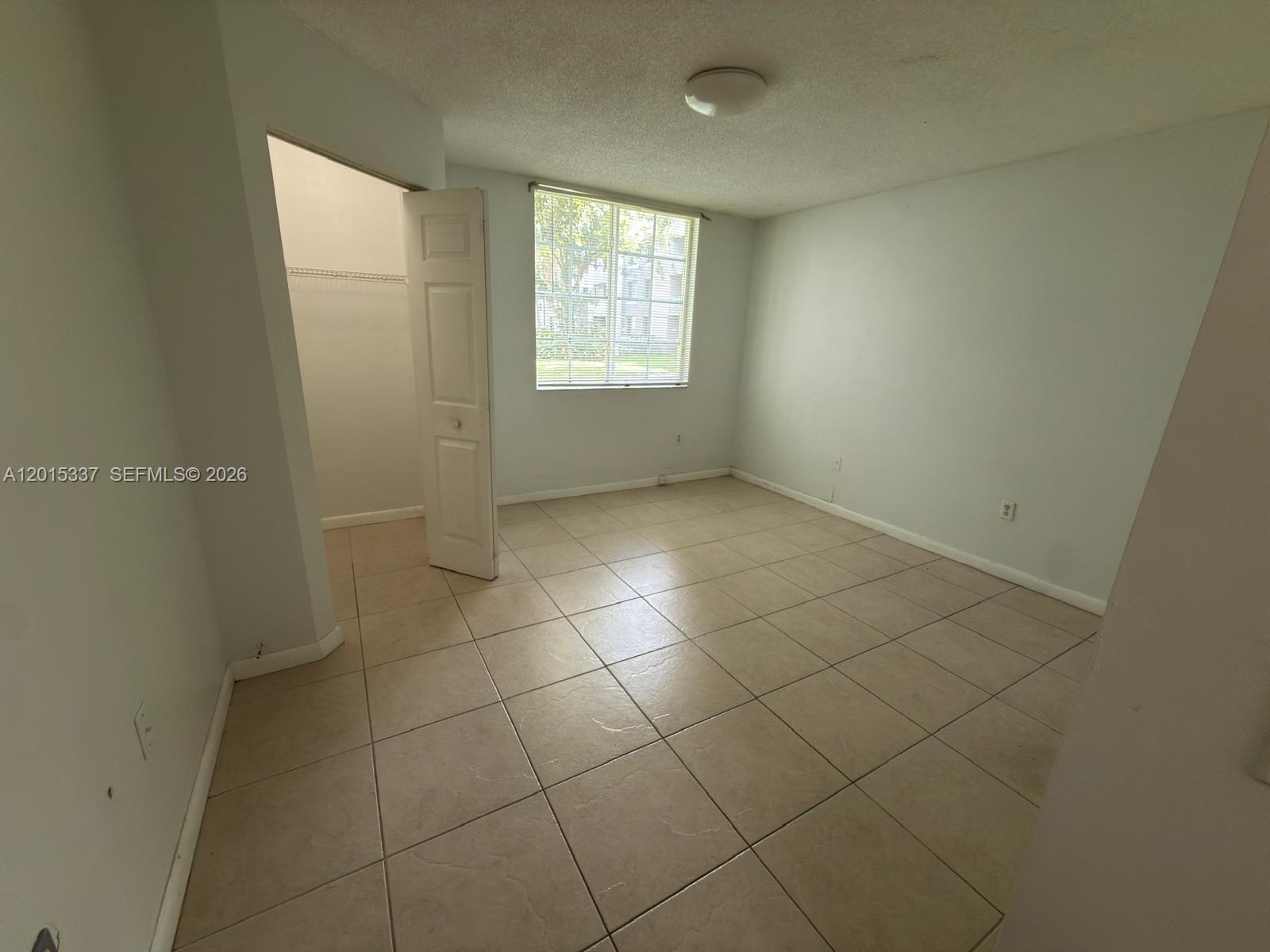 DEVONAIRE CONDO AT PEMBRO - Residential Lease