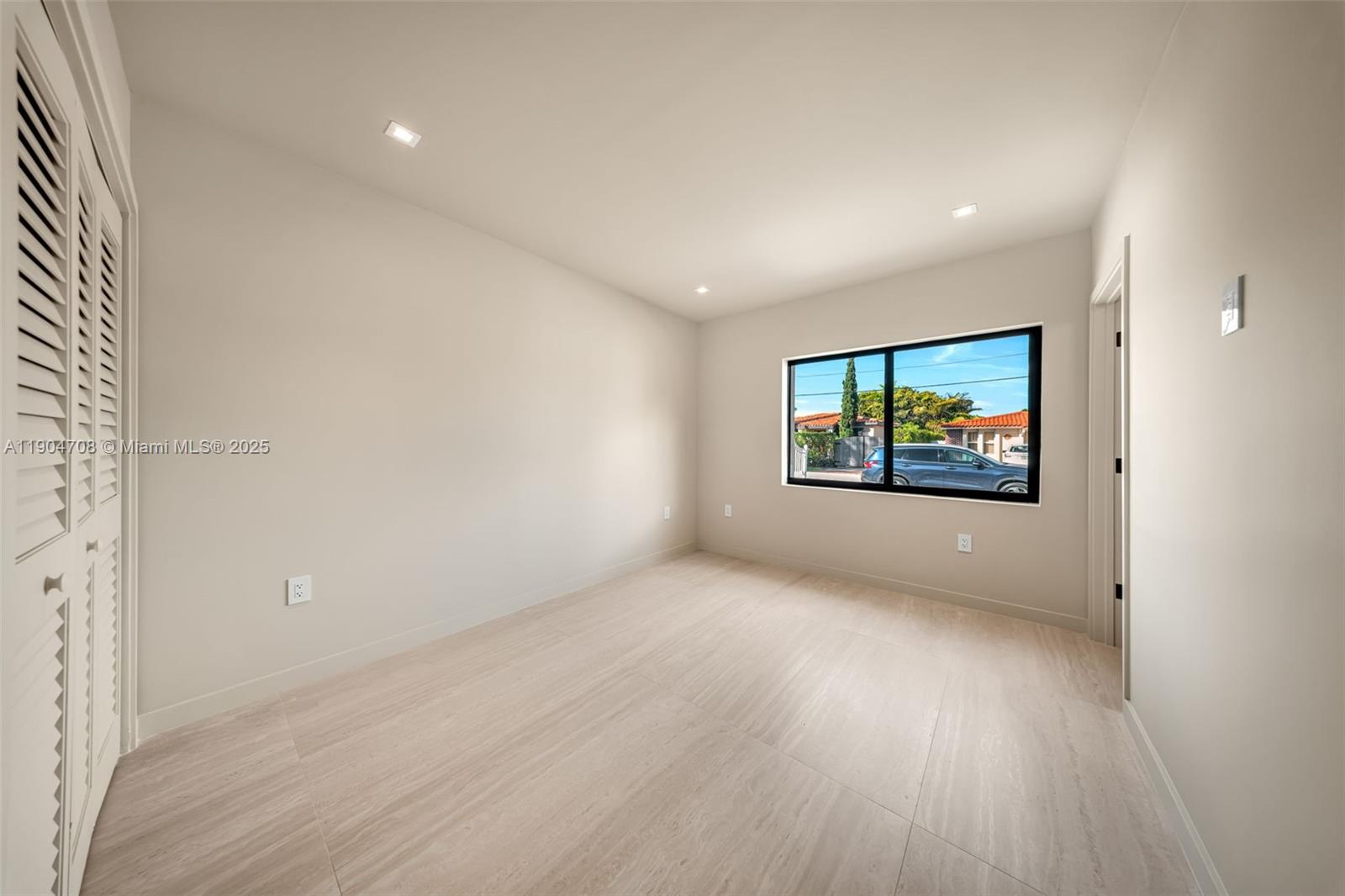 SILVER BLUFF HOMESITES - Residential