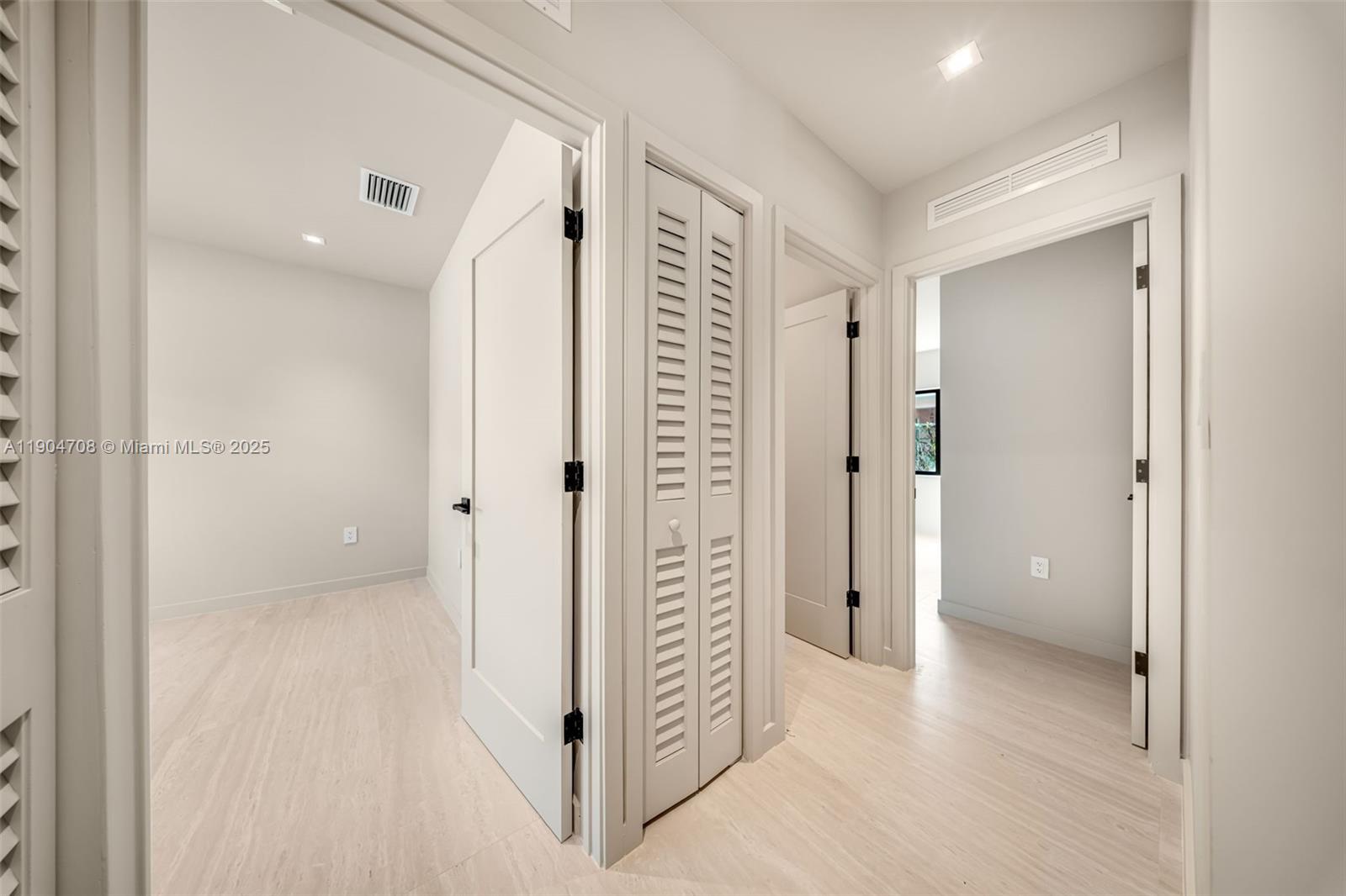 SILVER BLUFF HOMESITES - Residential