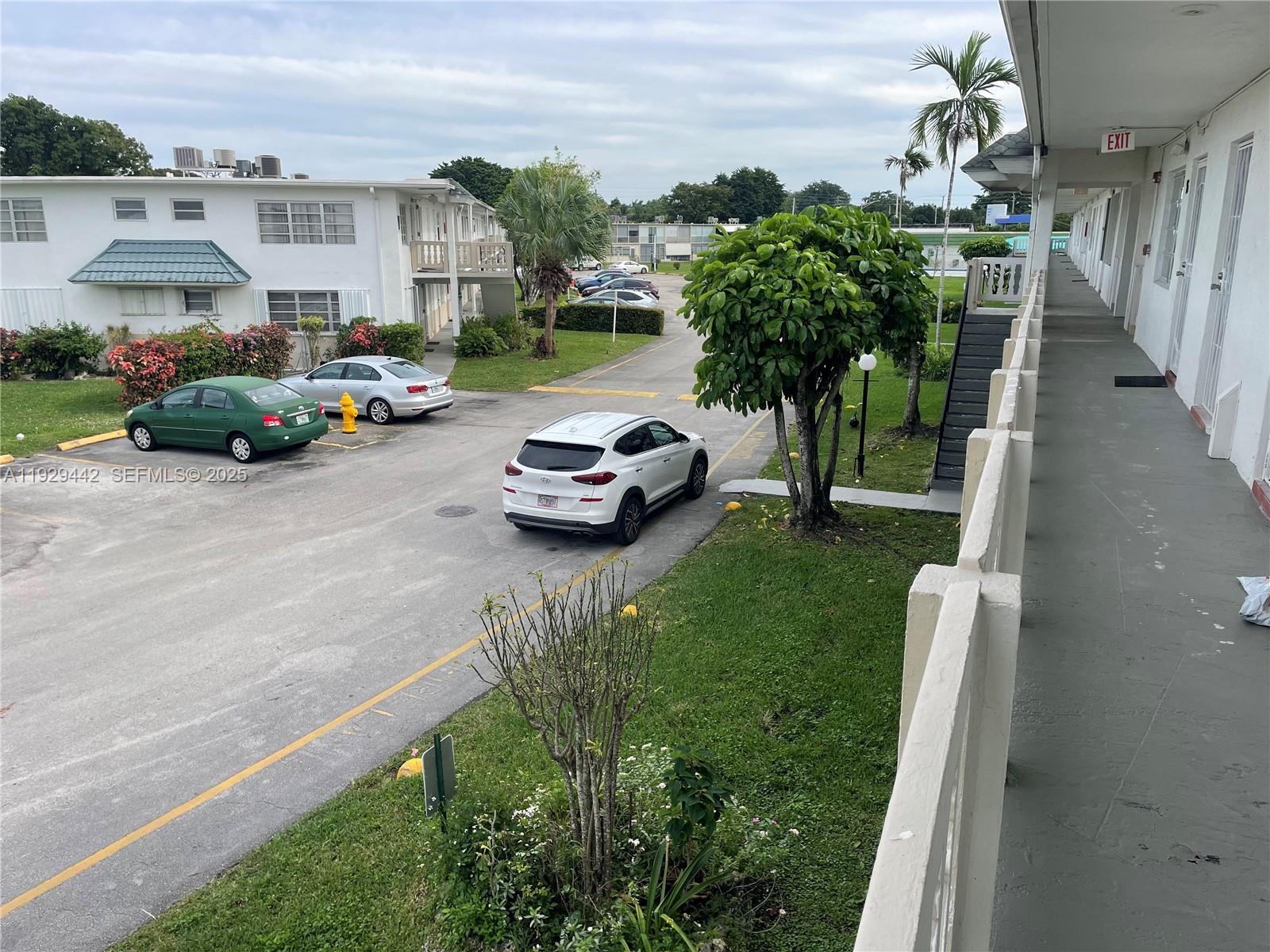 RO-MONT SOUTH GREEN CONDO - Residential