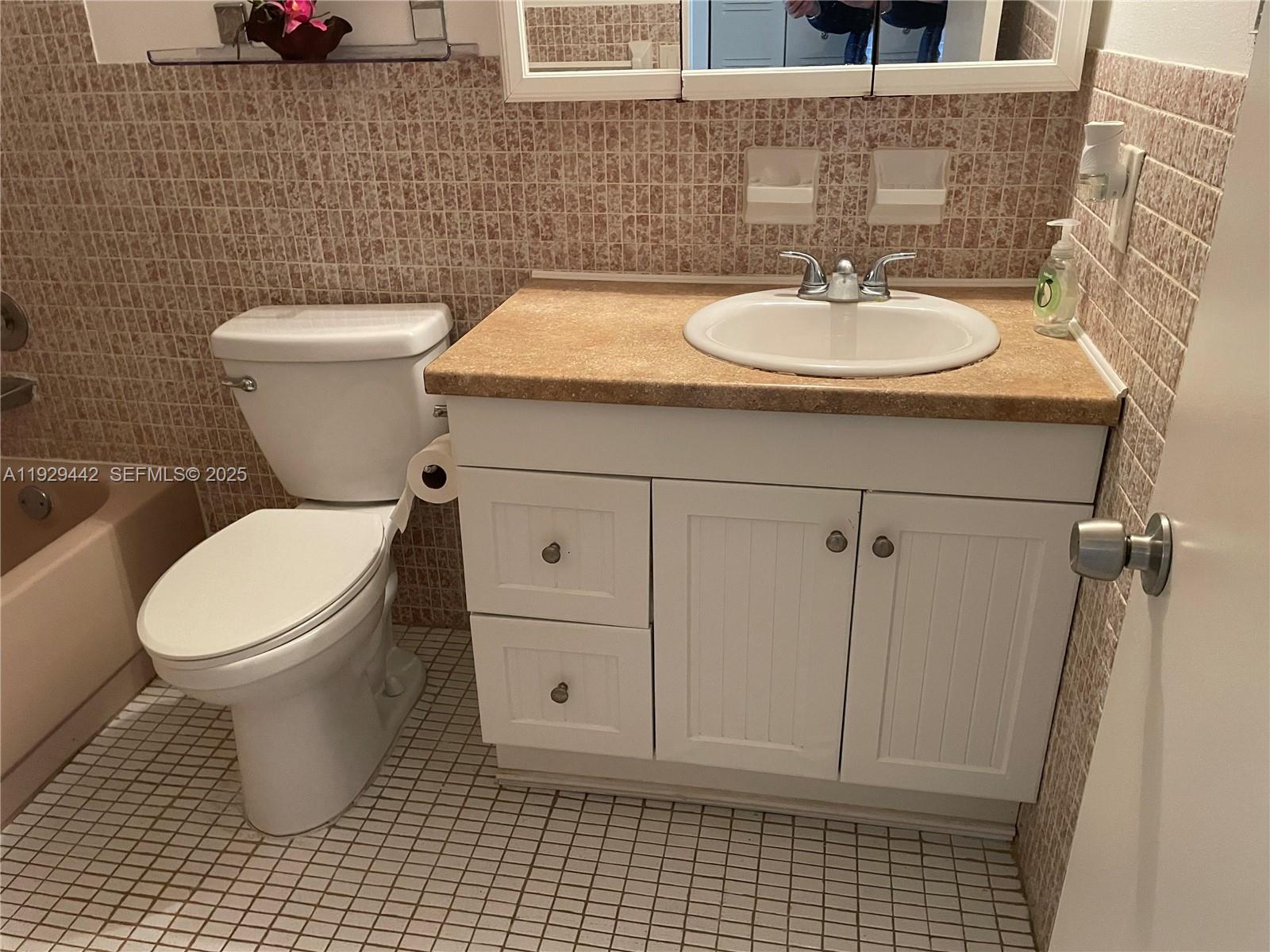 RO-MONT SOUTH GREEN CONDO - Residential