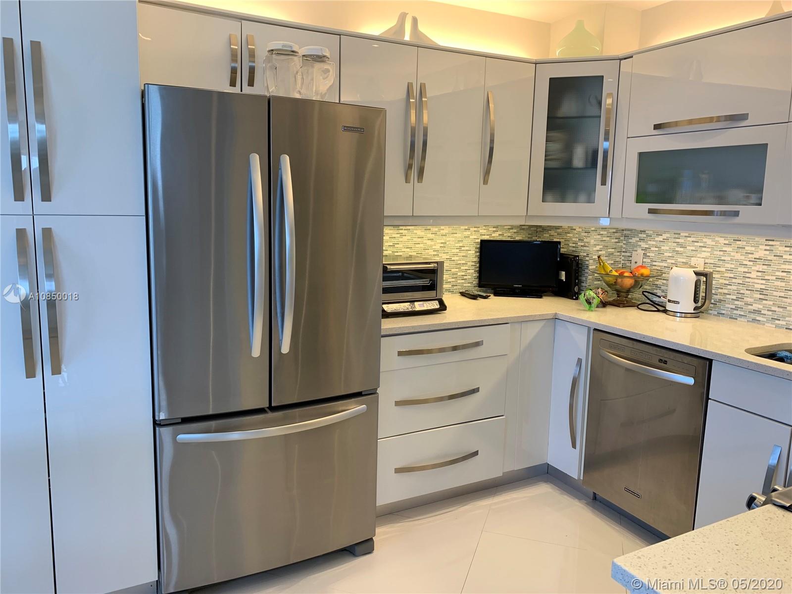 HEMISPHERES CONDO - Residential Lease