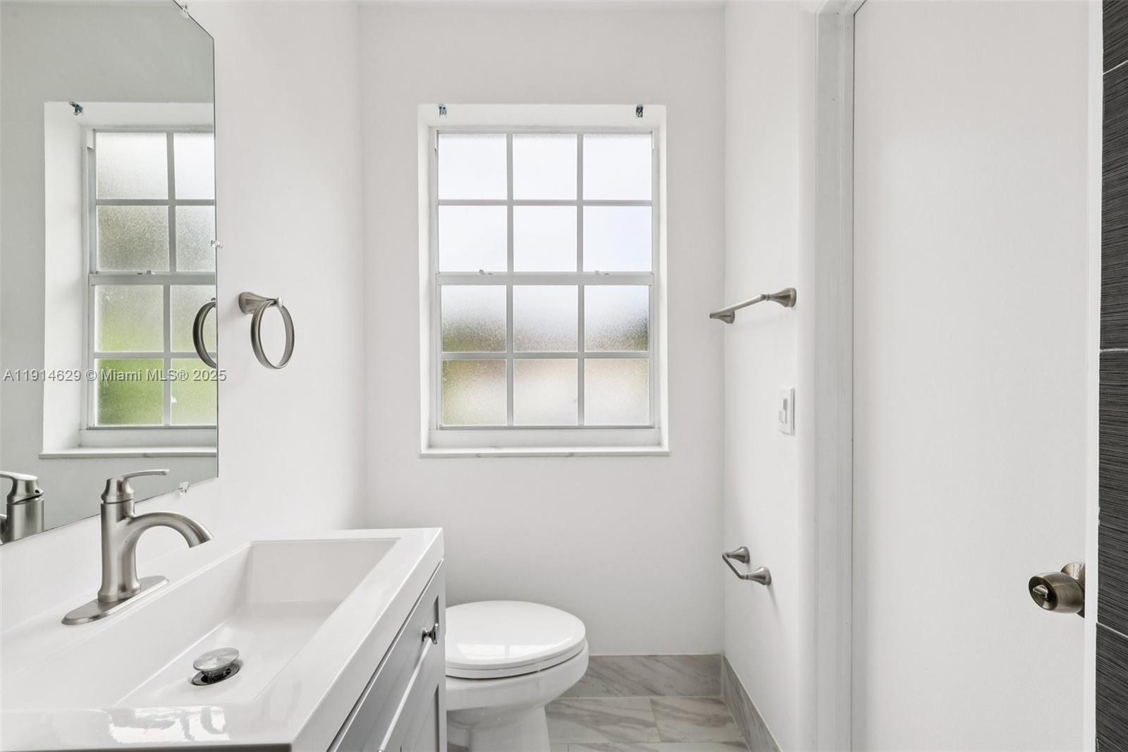 BREEZESWEPT ESTATES 1ST A - Residential