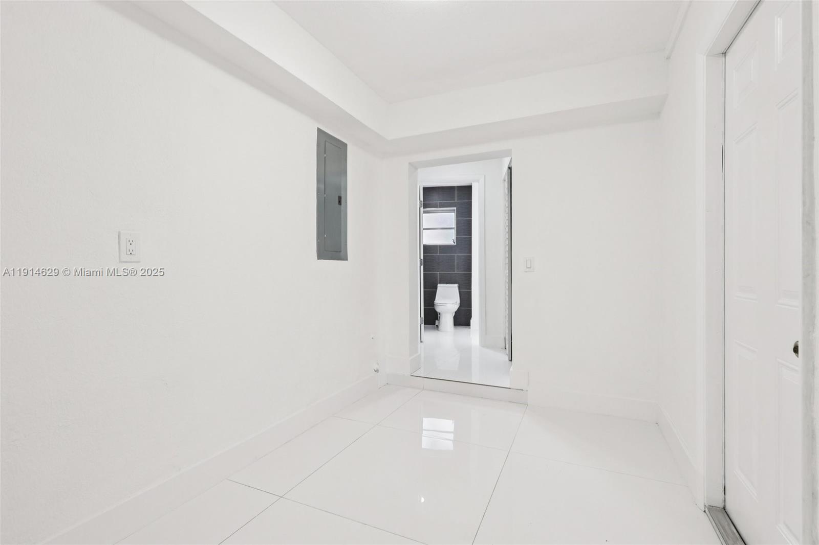 BREEZESWEPT ESTATES 1ST A - Residential