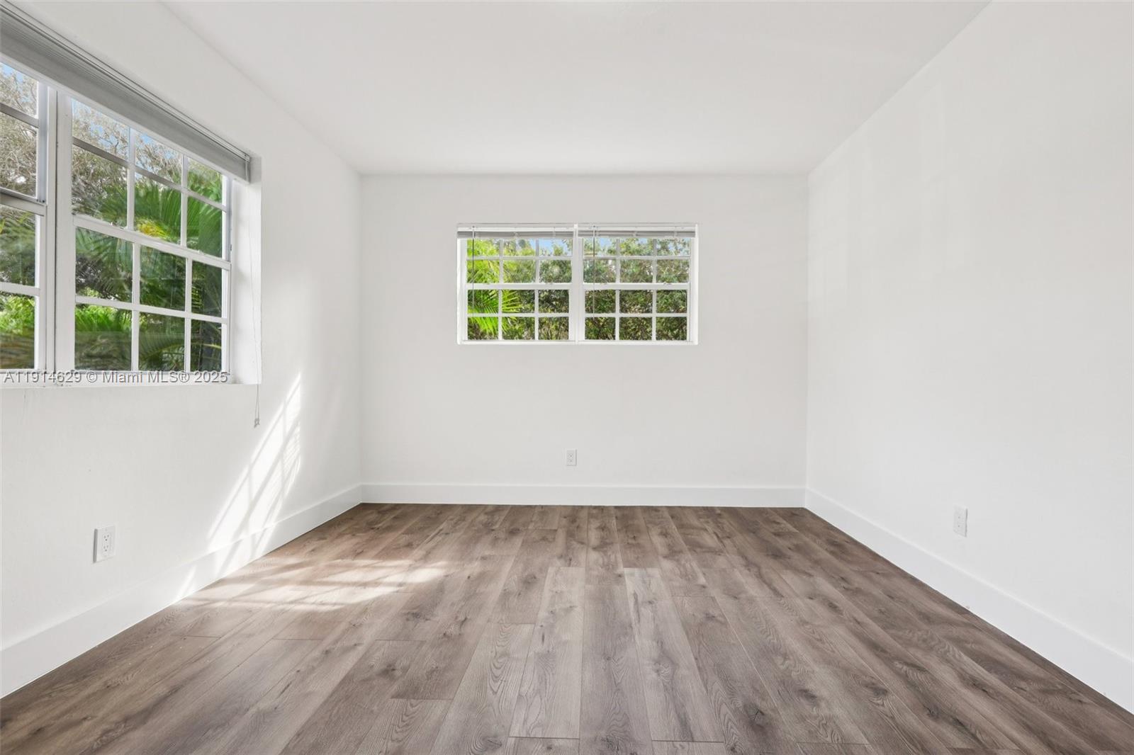 BREEZESWEPT ESTATES 1ST A - Residential