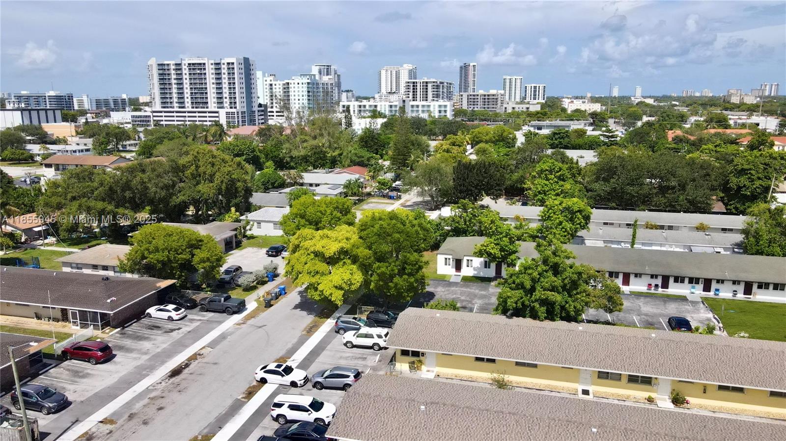 CORONET PLAZA CONDO - Residential