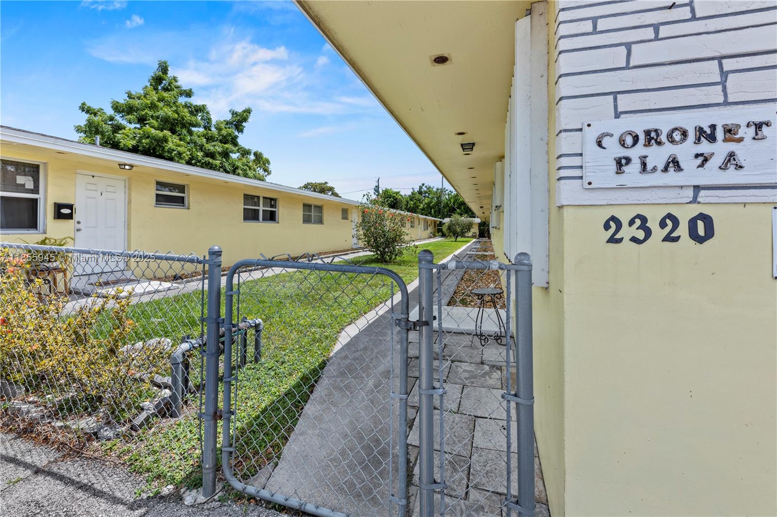 CORONET PLAZA CONDO - Residential