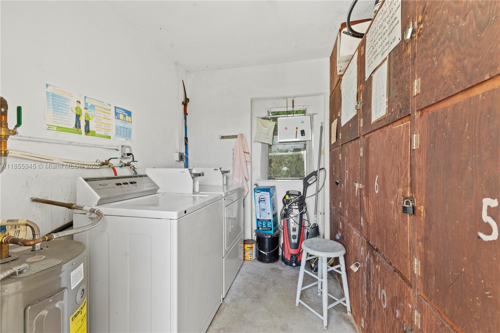 CORONET PLAZA CONDO - Residential