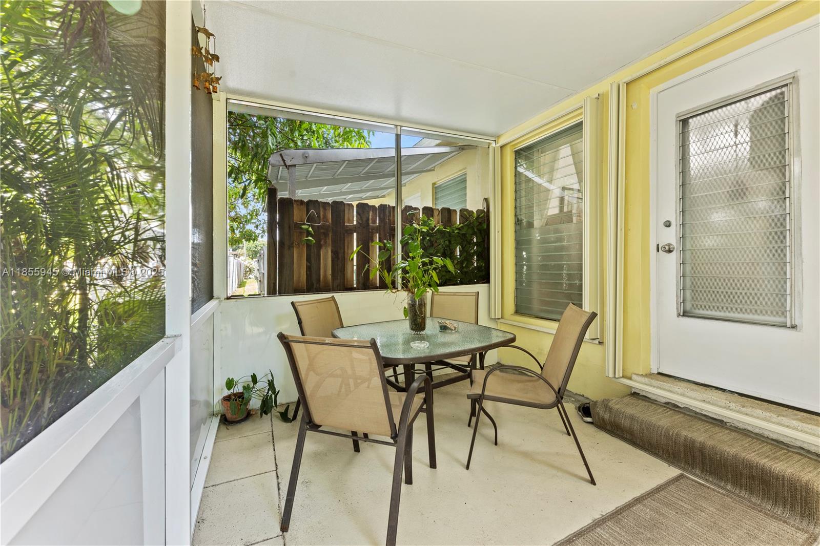 CORONET PLAZA CONDO - Residential