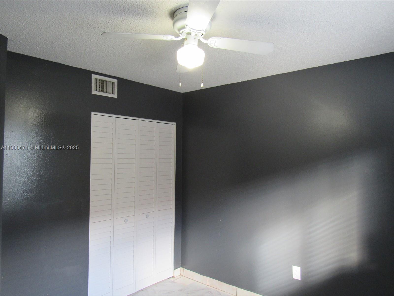 ALAMEDA TOWER 5 CONDO - Residential Lease