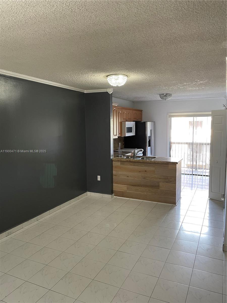 ALAMEDA TOWER 5 CONDO - Residential Lease