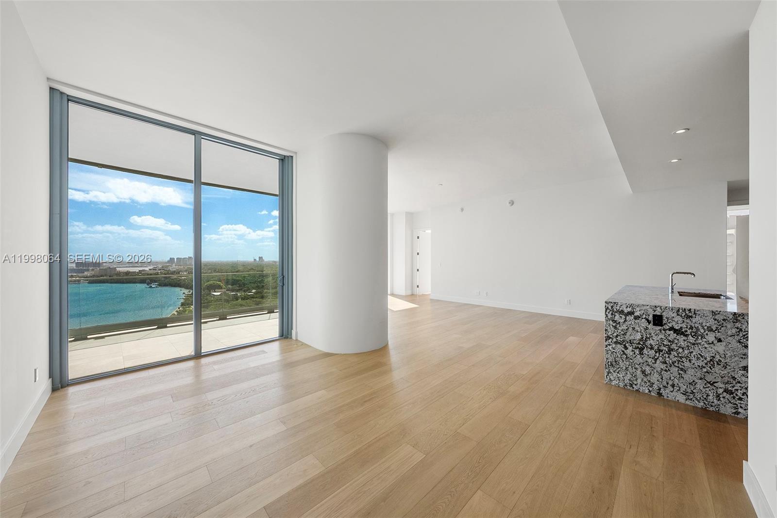 Una residences - Residential