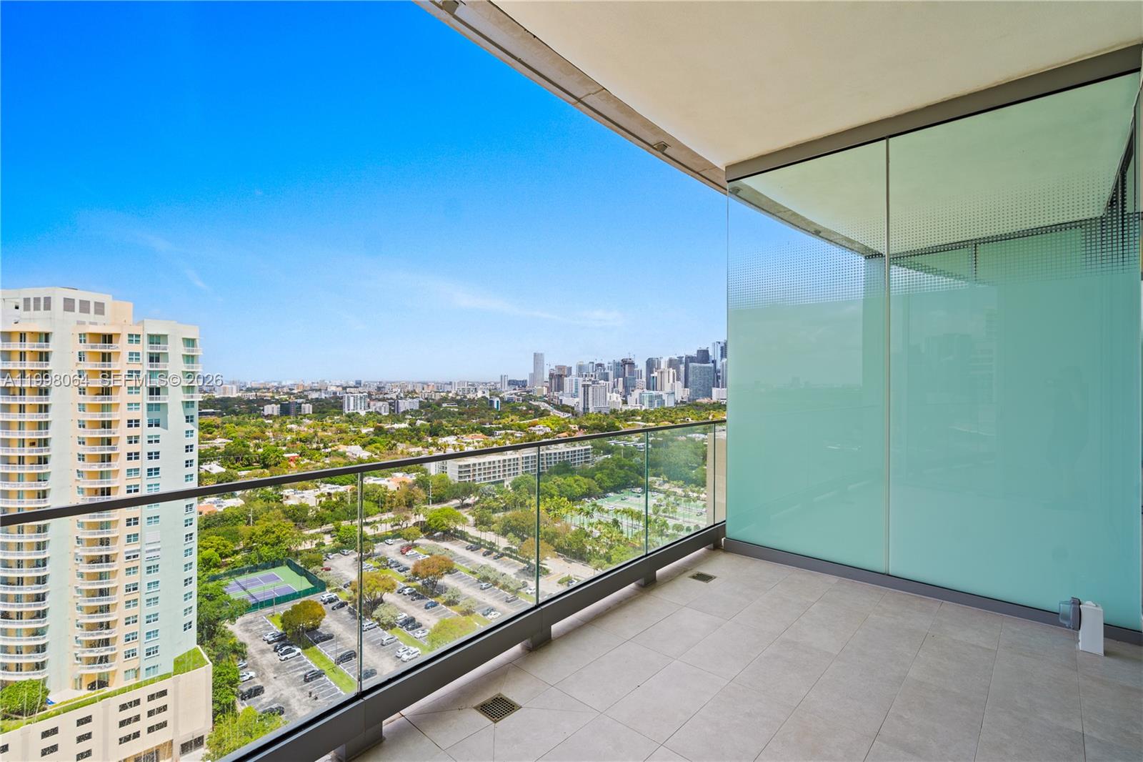 Una residences - Residential
