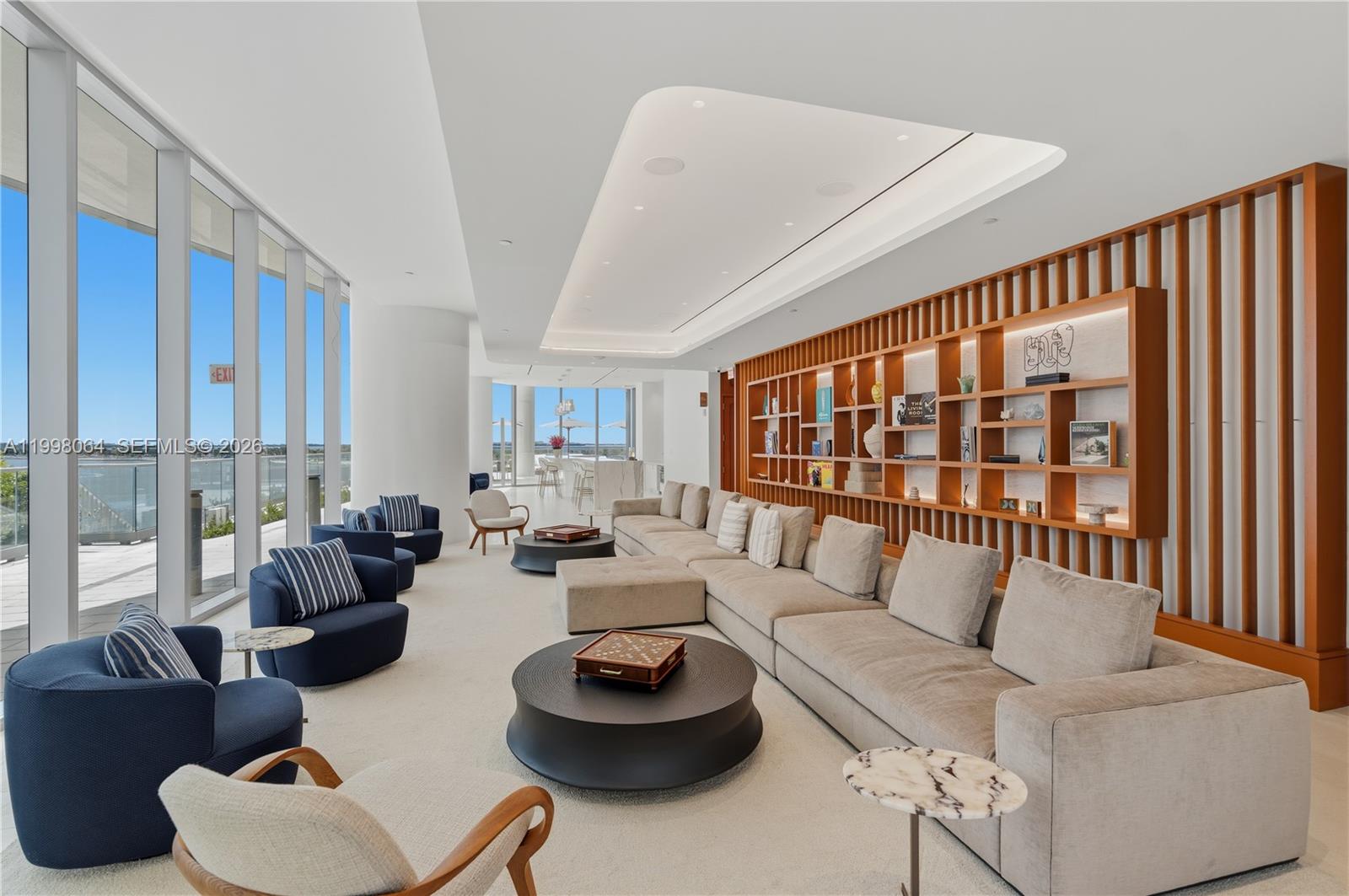 Una residences - Residential