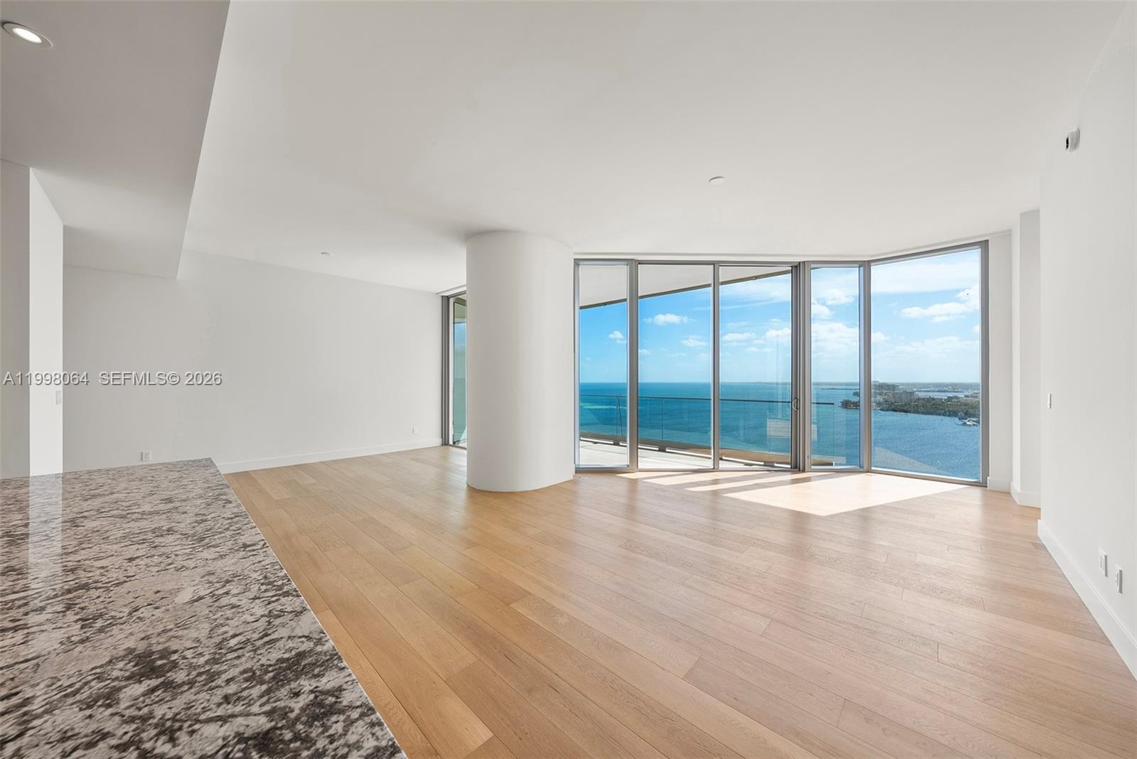 Una residences - Residential