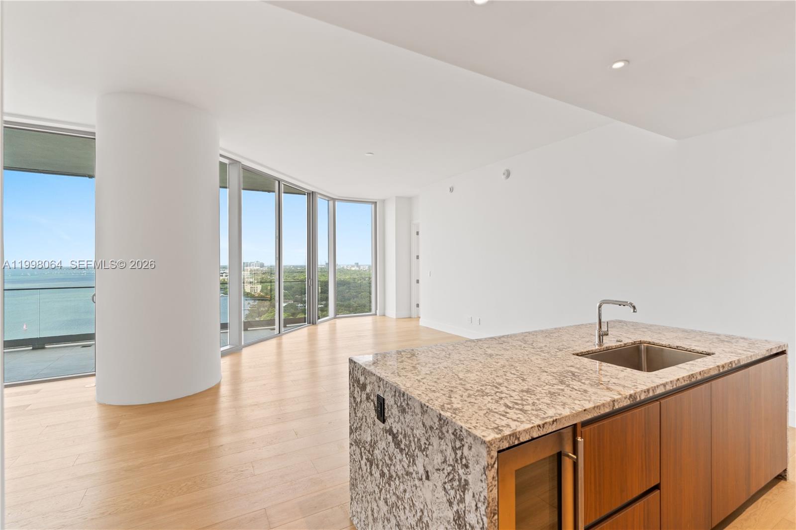 Una residences - Residential