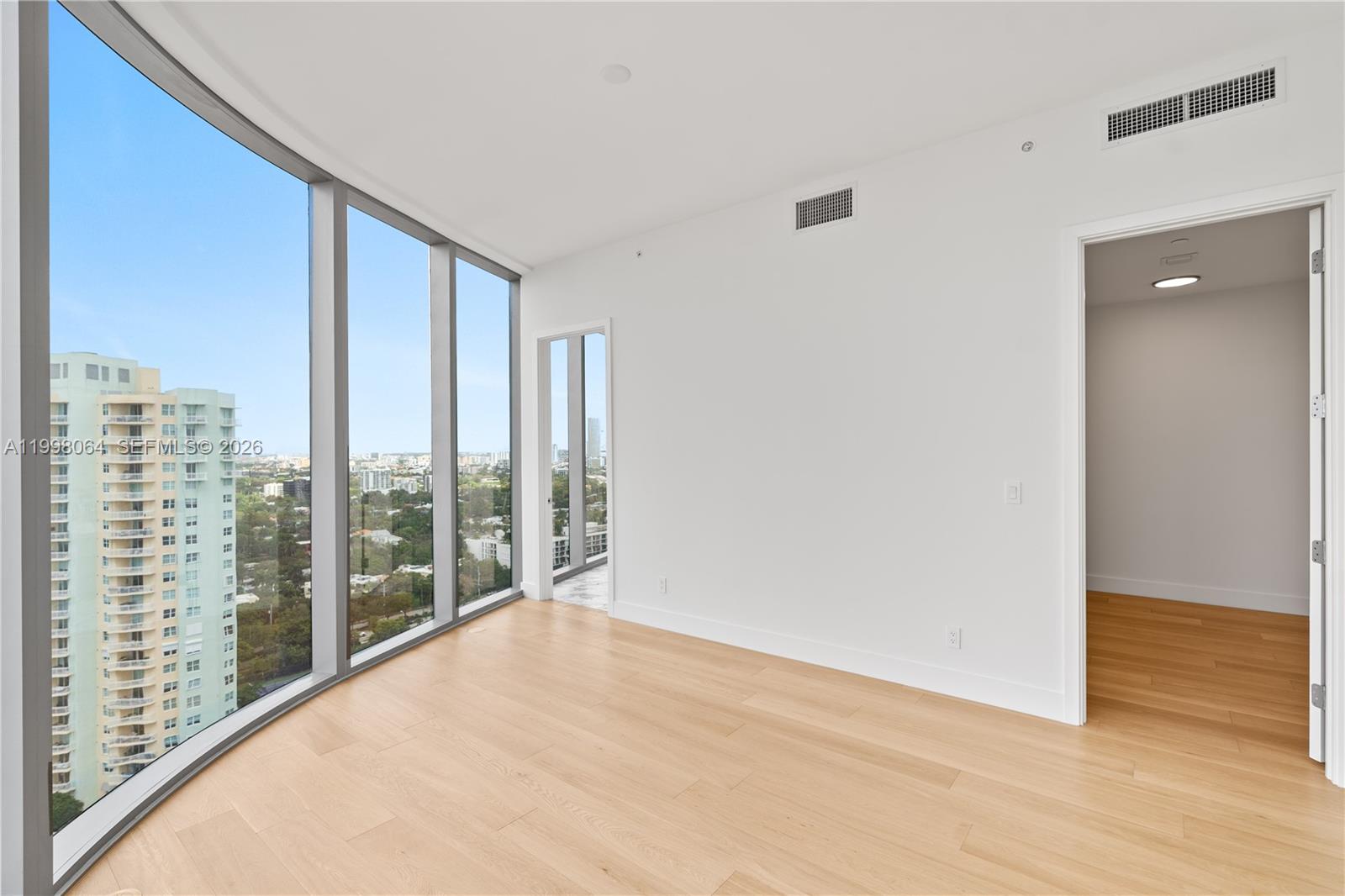 Una residences - Residential