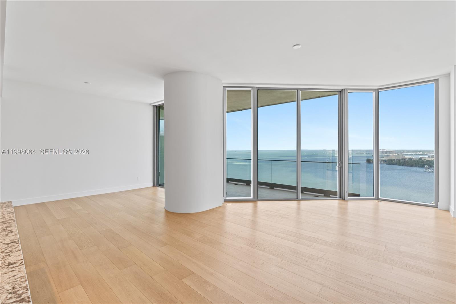 Una residences - Residential