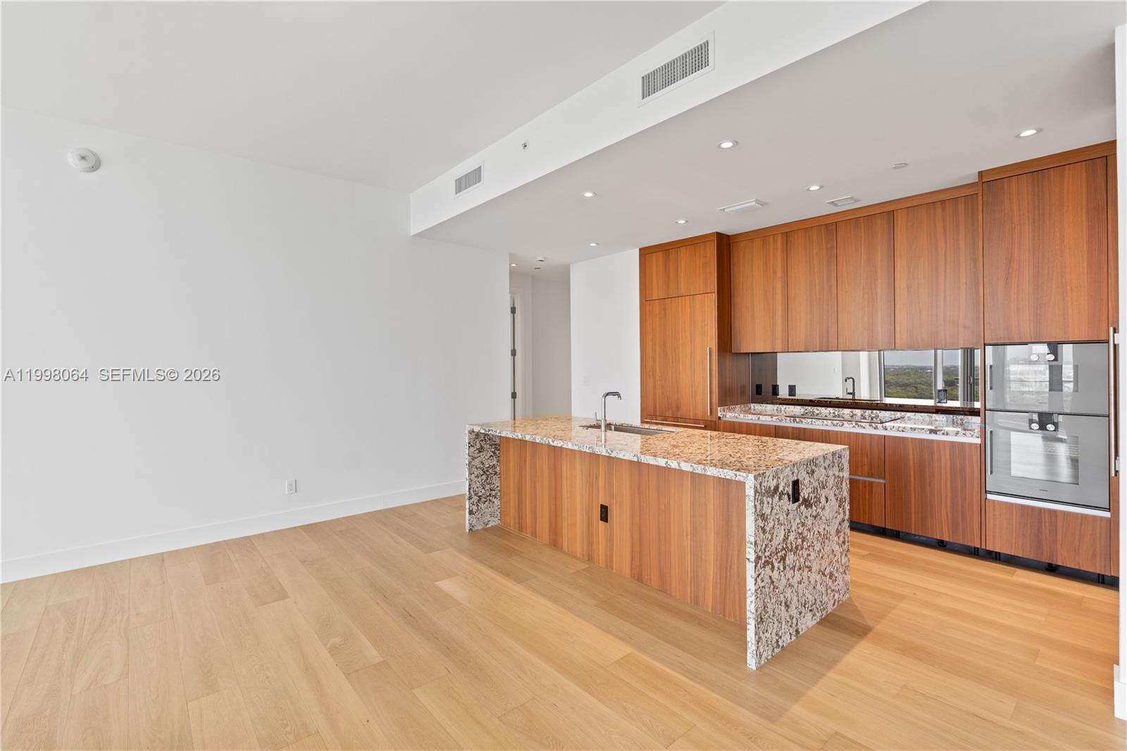 Una residences - Residential