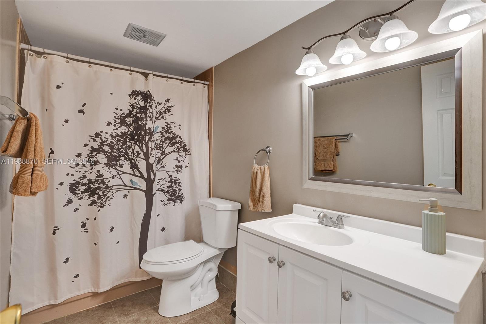 LAKEVIEW TOWNHOMES CONDO - Residential