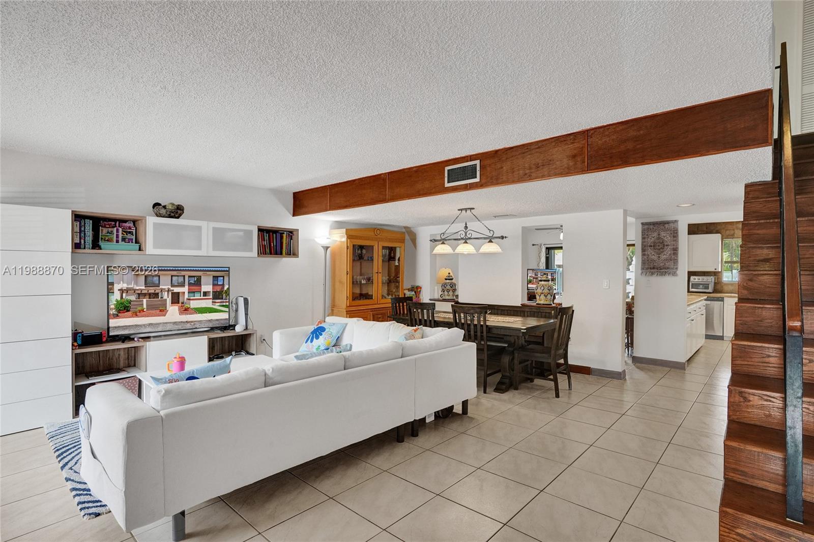 LAKEVIEW TOWNHOMES CONDO - Residential