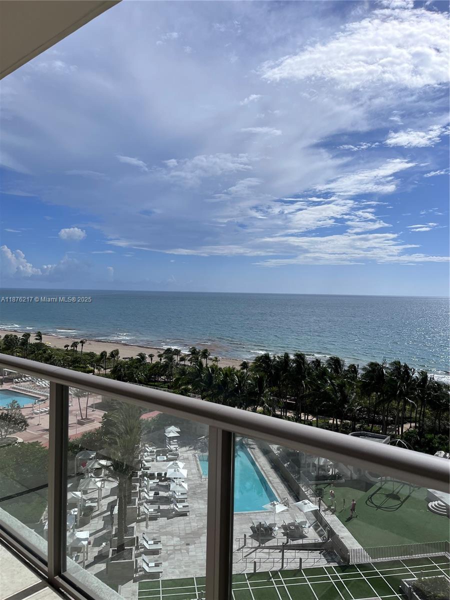 9705 Collins Ave 903N