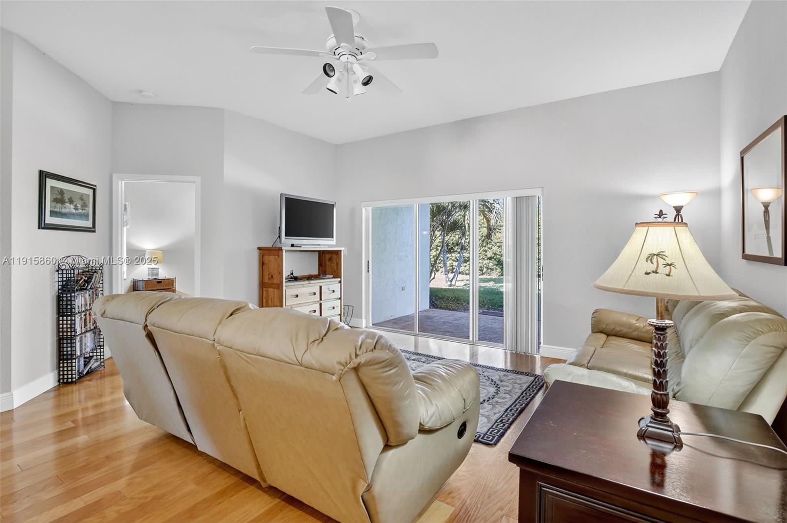 PEMBROKE ISLES THE ENCLAVE - Residential