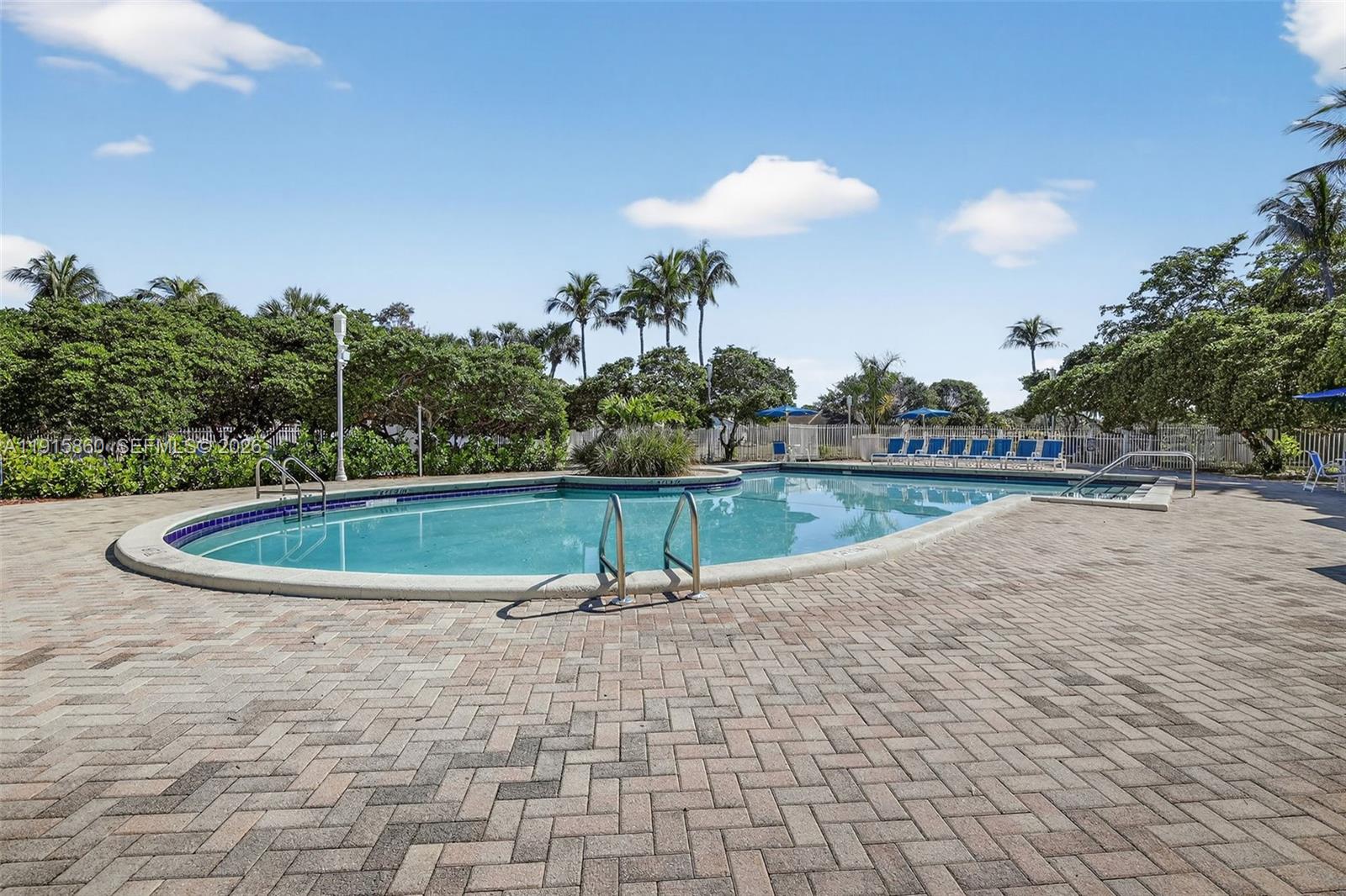 PEMBROKE ISLES THE ENCLAVE - Residential