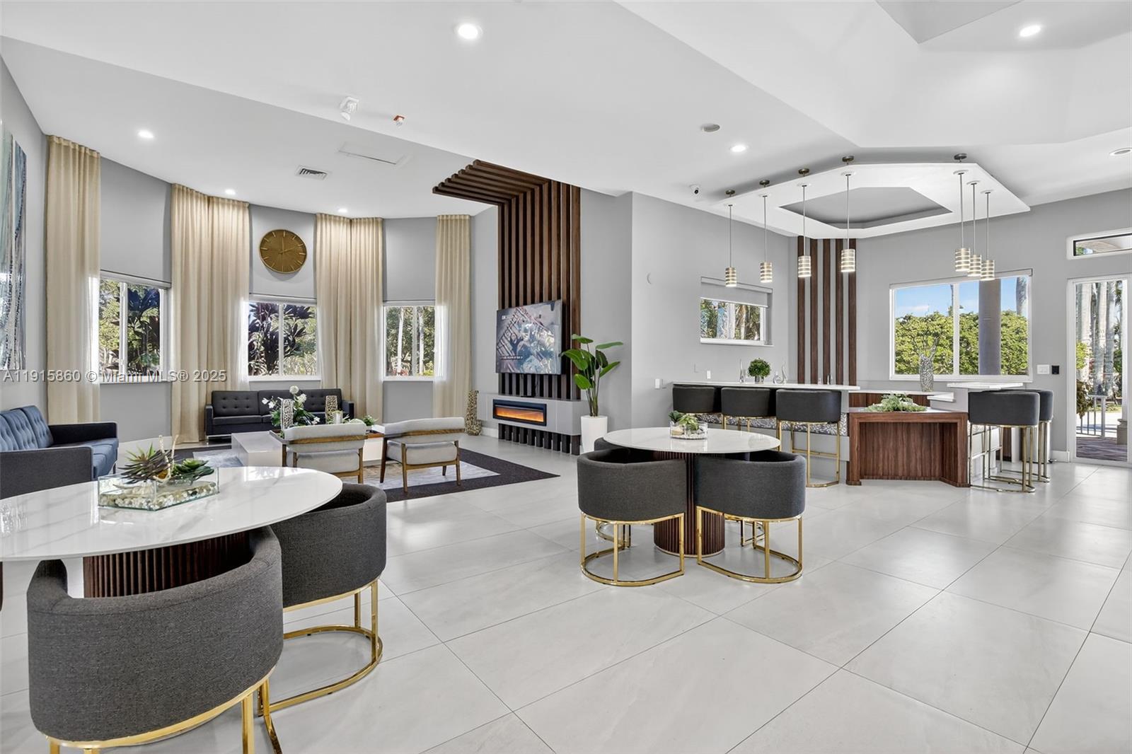 PEMBROKE ISLES THE ENCLAVE - Residential