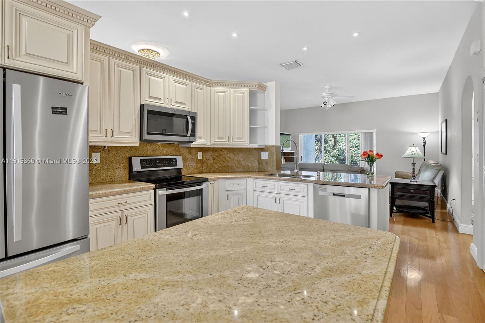 PEMBROKE ISLES THE ENCLAVE - Residential