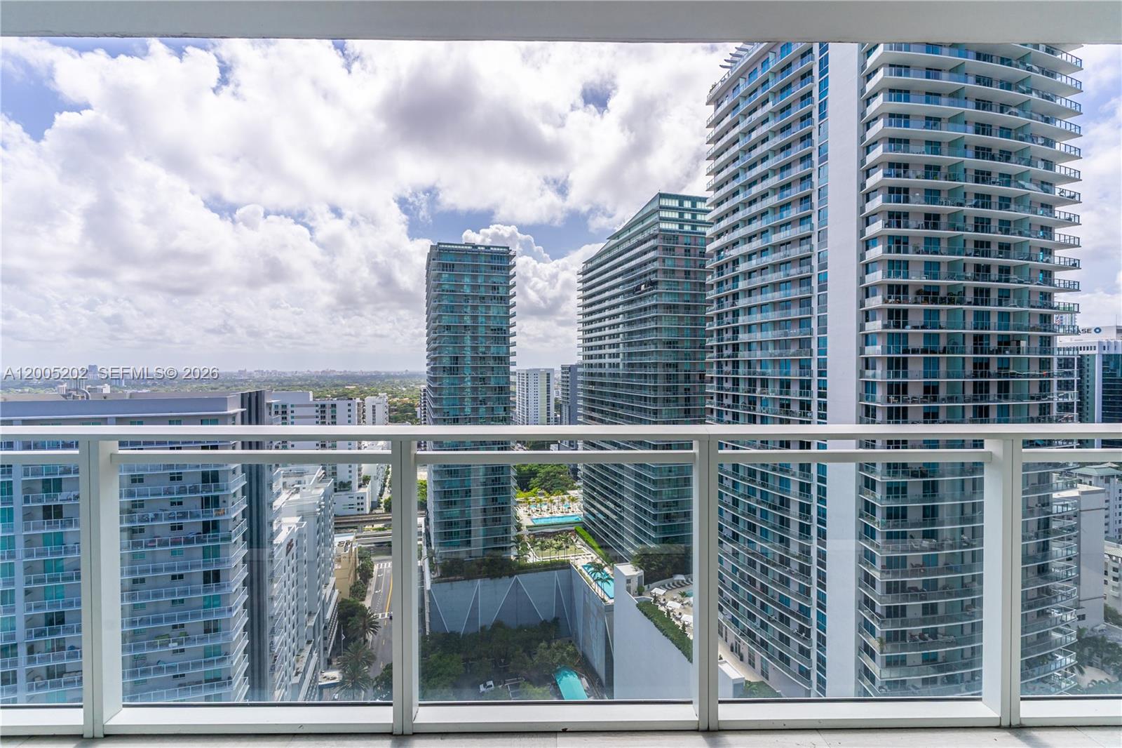 1080 Brickell Ave 2601